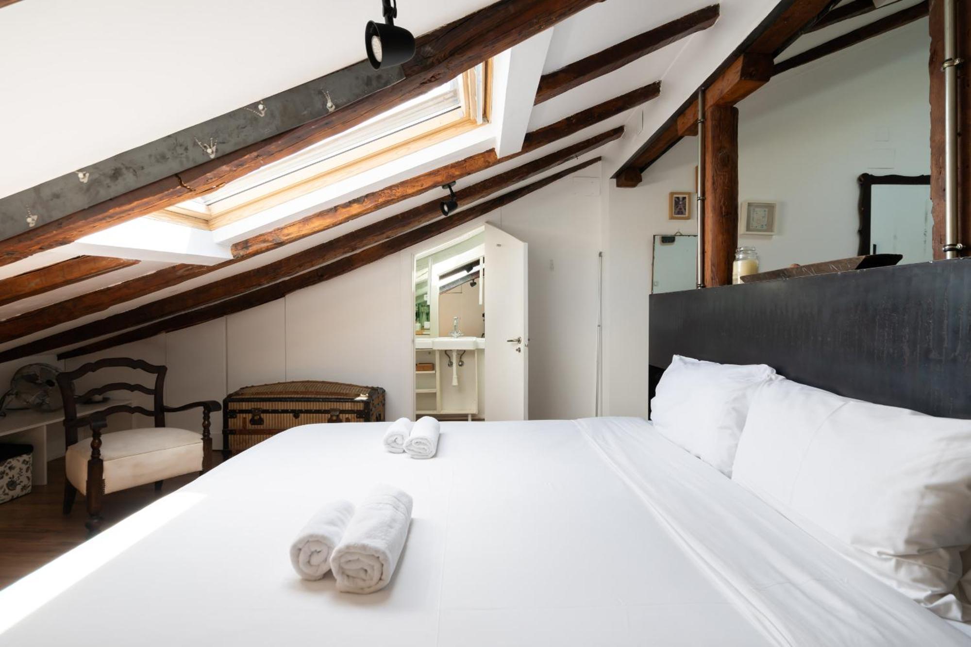 Apartamento En Alonso Martinez Alquiler Temporal Madrid Exterior photo