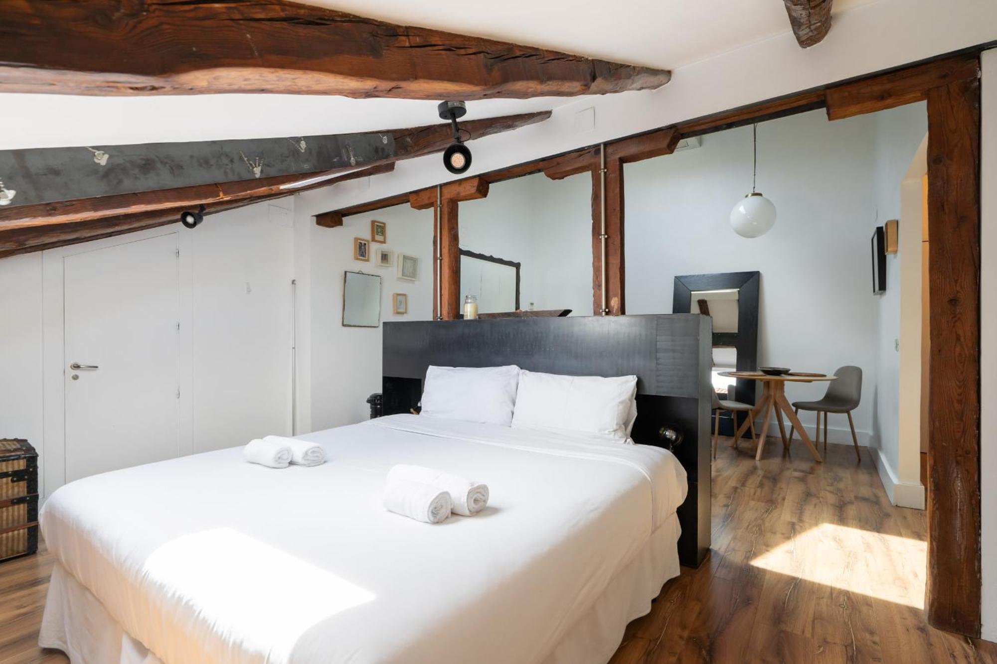 Apartamento En Alonso Martinez Alquiler Temporal Madrid Exterior photo